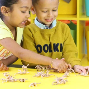 408 pc Dinosaur Skeleton Count & Match Set