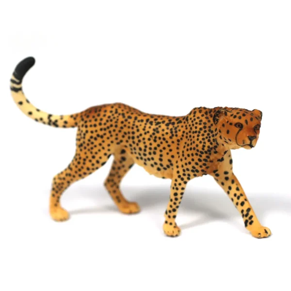 32pc Small World Safari Animals - Perfect for Early Learning and Creative Play