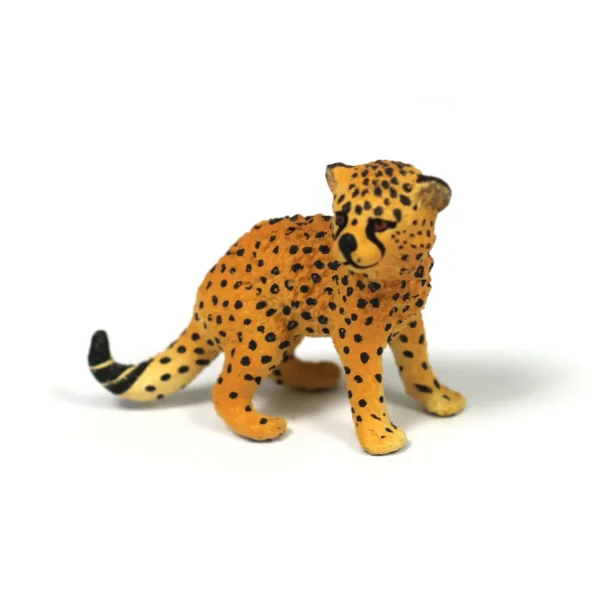 32pc Small World Safari Animals - Perfect for Early Learning and Creative Play