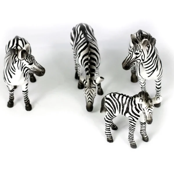 32pc Small World Safari Animals - Perfect for Early Learning and Creative Play