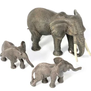 23PC Small World Safari Animal Bundle